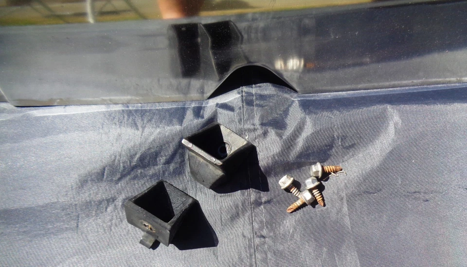 Оригинальный хромированный нижний молдинг отделка для моделей кузова A и G 78-87 GM - Изображение 3 из 4