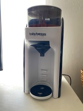 Baby Brezza Formula Pro Advanced Automatic Formula Dispenser Used
