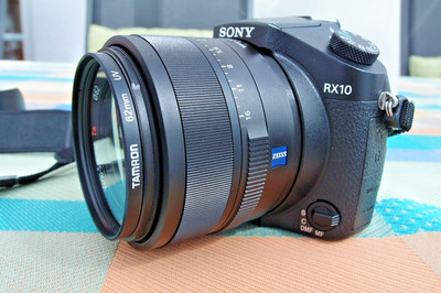 Sony Cyber-shot DSC-RX10 20.2 MP Digitalkamera - Schwarz