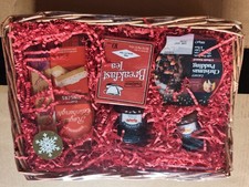 Seasonal Hamper Gift Basket -Jam, Marmalade, Shortbread, Christmas Pudding, Tea.
