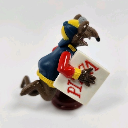 The Muppet Show Chess Set Replacement RIZZO RAT Pawn Piece w/RED Base - Picture 2 of 4
