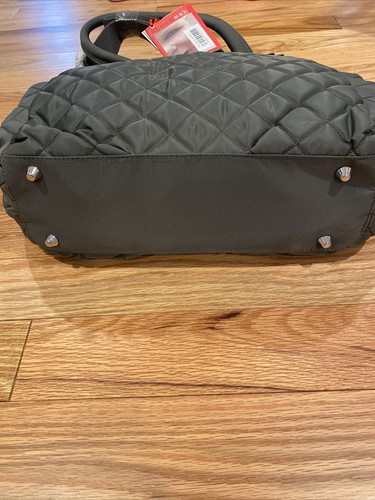 StorkSak Navy Quilted Large Diaper Tote Bag, Cooler bag, pacifier case - Picture 13 of 13