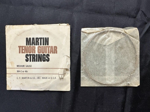 Vintage Martin Tenor Guitar String - 304C or 4th