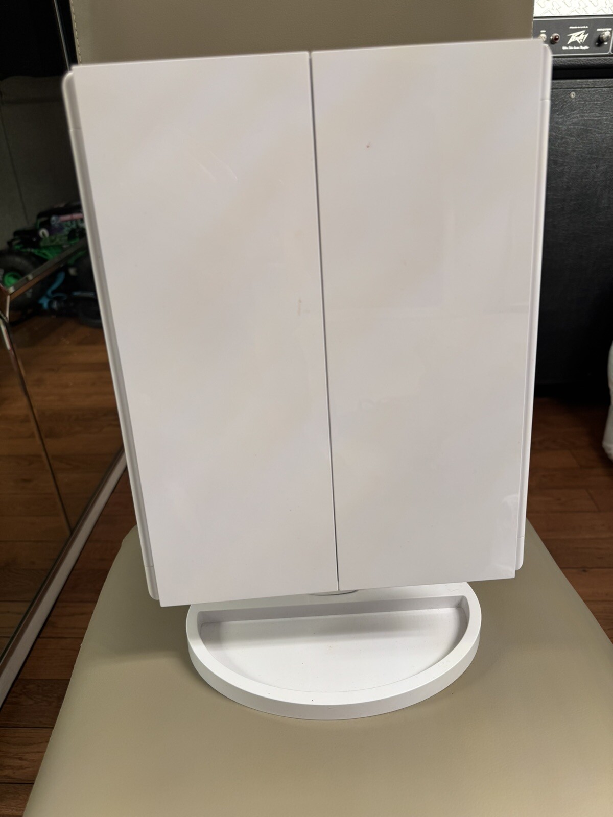 LED Makeup Mirror with Lights for Bathroom Vanity & Cosmetics  -image