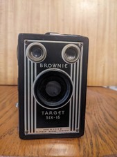 Vintage Eastman KODAK Box CAMERA Brownie Target Six-16 Art Deco 1946-1952 Untest