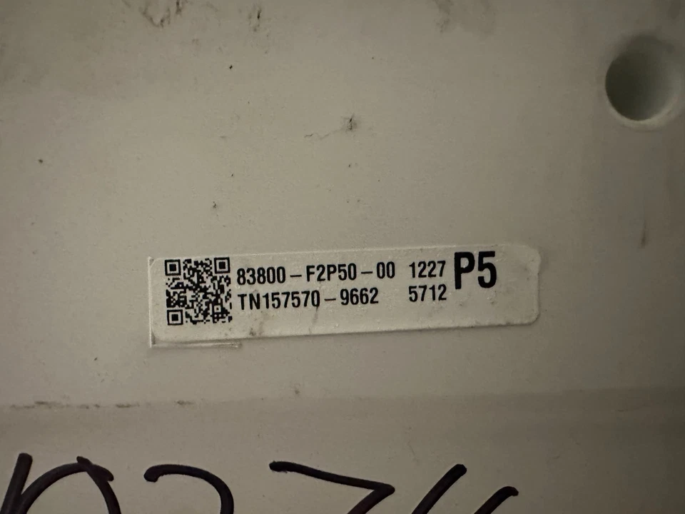 Cuadro de instrumentos velocímetro panel de instrumentos Toyota Corolla Sdn. 2017 88.009 millas Foto 3 de 4