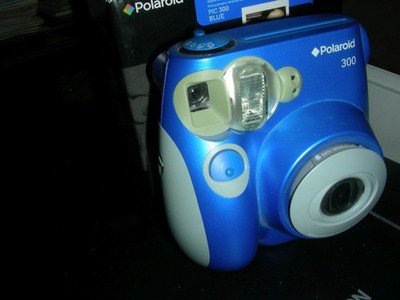Sofortbildkamera * Polaroid Pic 300 Blue * Instant Camera