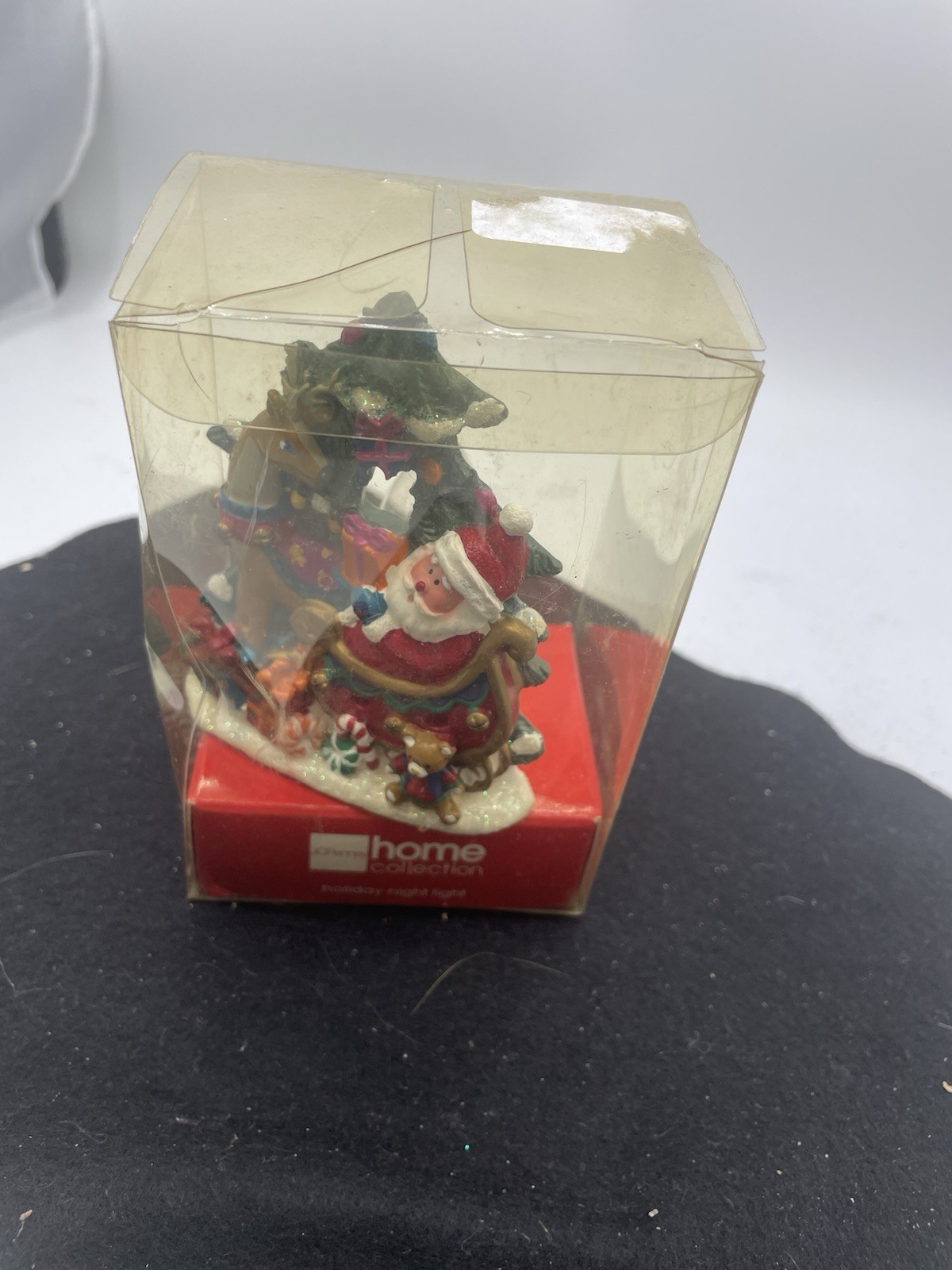 Foto 1 di 4