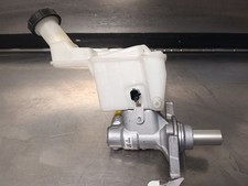 Maître-cylindre de frein Nissan MICRA
