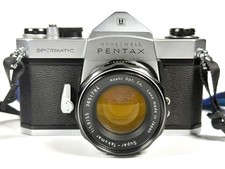 Honeywell PENTAX SPOTMATIC 35mm Film Camera with 55mm 135mm lens Leather case