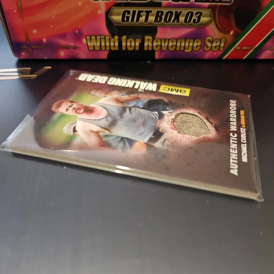 The Walking Dead Cryptozoic - Abraham Ford (Michael Culditz) M36 Wardrobe Card - Image 3 of 4