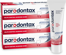 Teeth Whitening Toothpaste to Help Bleeding G...