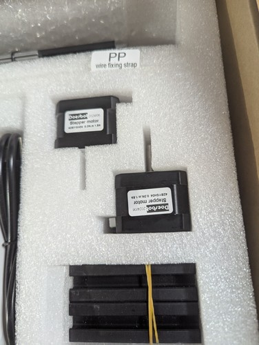 Does Bot AX4 Pen Plotter XY Broken Plastic Part, Might Still Work, Amazon Return - Picture 8 of 17