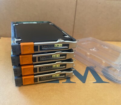 Unity 880f Module 1 EMC UNITY XT D4F-2SFXL2-3840 005053158 005053159 3.84TB SSD 380F 480F ...