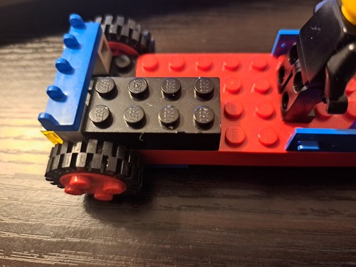 Zufällige Lego-Stücke, bauen Sie Ihr eigenes Fahrzeug - Bild 13 von 18