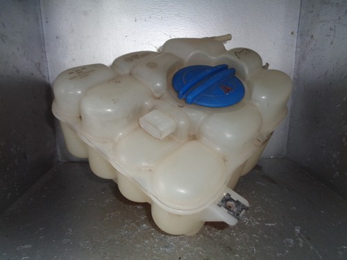 VW Touareg 7P 3.0 TDI Kühlwasser Behälter Ausgleichsbehälter VW 7P0121407