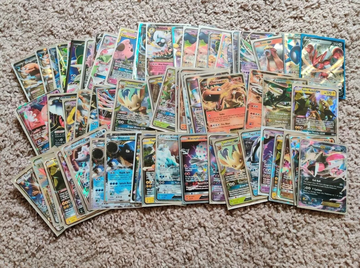 Lote de 10 Cartas Pokemon Gx, V Max e V Astro