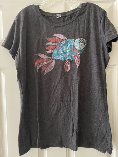 Instant Message Women’s Short Sleeve Fish Graphic Gray Shirt Size XLarge
