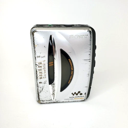 Vintage Sony Walkman AM/FM Cassette Player WM-FX195 - read description