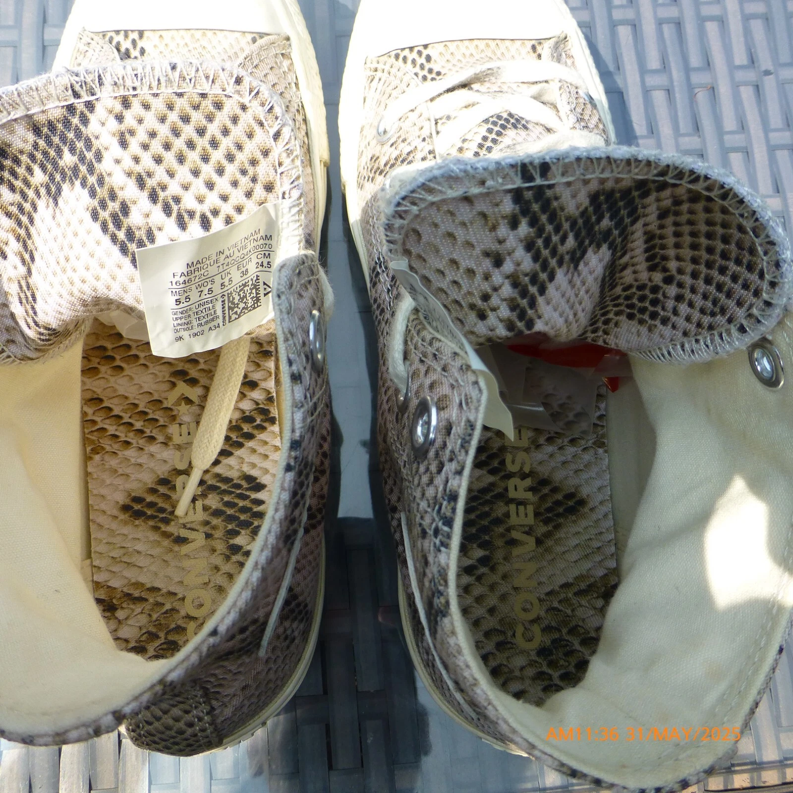 Sneakers stivali da donna Converse Chuck Taylor Hi stampa serpente marrone crema UK5 5