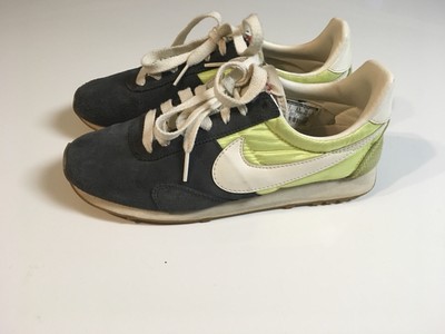 nike pre montreal women's