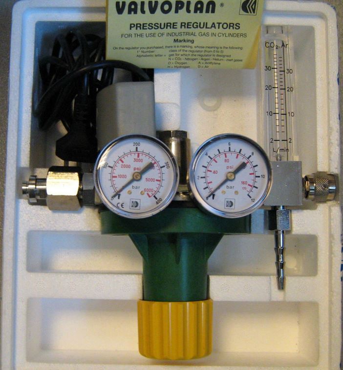 Regulador Reductor Cilindros Gas ARGON con Calentador de 48 V CRYOTEK VALVOPLAN