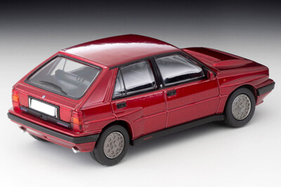 値下げ！Lancia Delta HF Integrale 16v ミニカー Kyosho 1:18 scale Lancia Delta HF integrale 