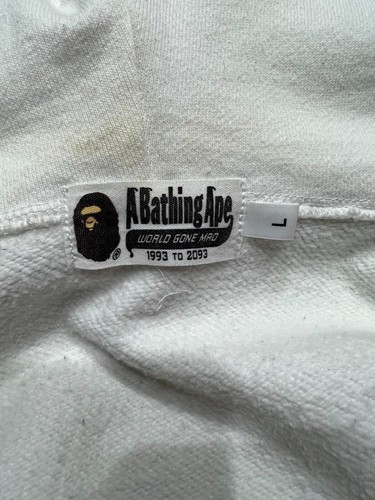 Bape x Bounty Hunter hoodie (L) -Glow in the Dark - Picture 3 of 7