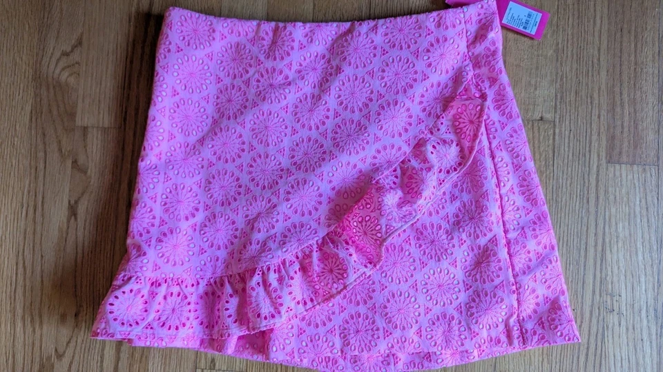 Lilly Pulitzer Nuevo Faye Skort Talla 8 Mujer Prosecco Rosa Ojales Volantes Ribete Nuevo con Etiquetas Foto 3 de 4
