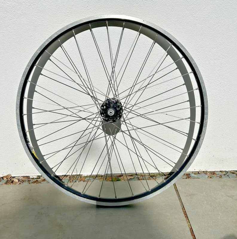 CANNONDALE OMEGA MAVIC X221 DISC & RIM 26" front wheel