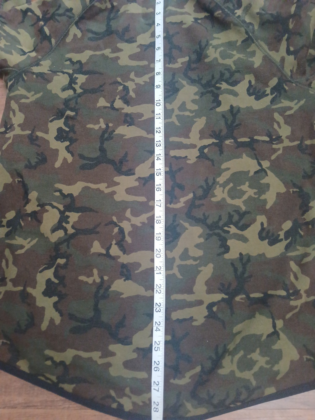 SACAI X NIKE Nike Giacca in Pile Tecnico Uomo Verde Mimetico Full Zip L Verde Mimetico 678950...