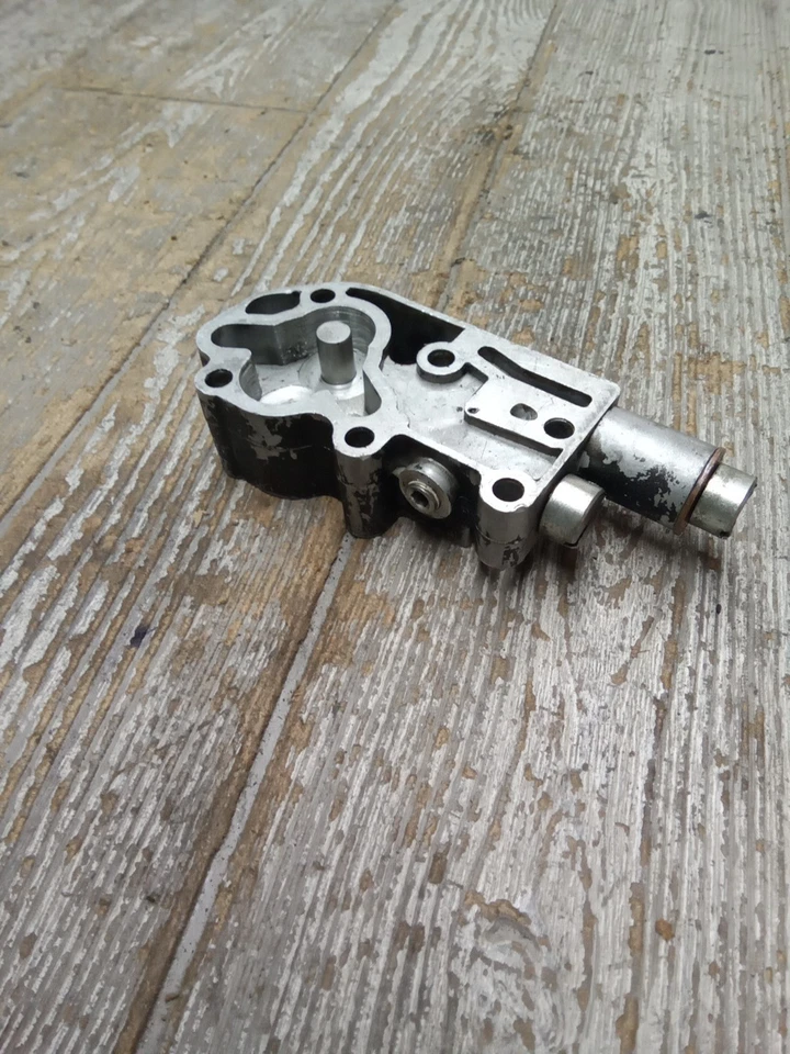 Cuerpo de bomba de aceite de cabeza de pala Harley Davidson OEM FLH FX FL Big Twin Electra Glide Foto 2 de 4