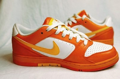 Nike Dunk Low - Orange Blaze/Varsity Maize/White - 318972-172 - Men s US 8