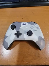 Xbox One Wireless Controller 1708 Winter Forces Camo White Gray No Battery PARTS