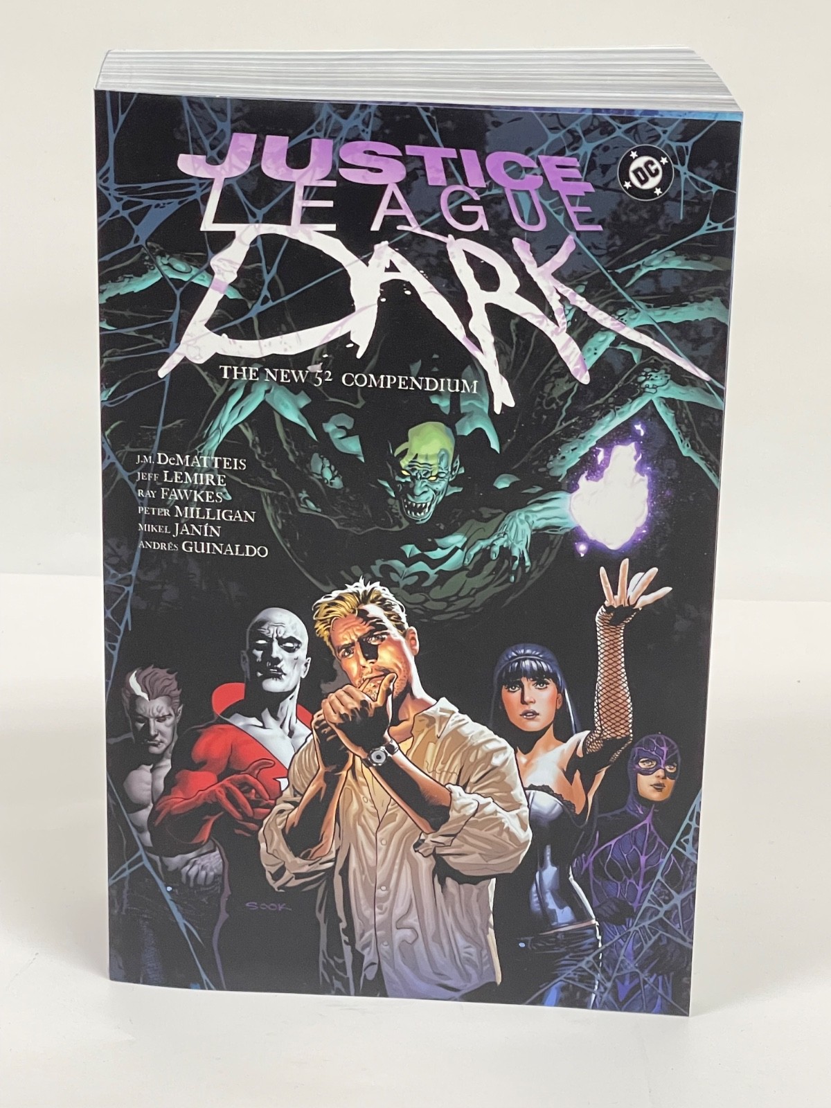 Justice League Dark The New 52 Compendium Shade Deadman Dc Comics