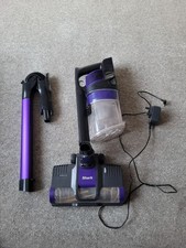 Shark IZ202UKT Anti Hair Wrap Cordless Stick Vacuum Cleaner With Charger Working