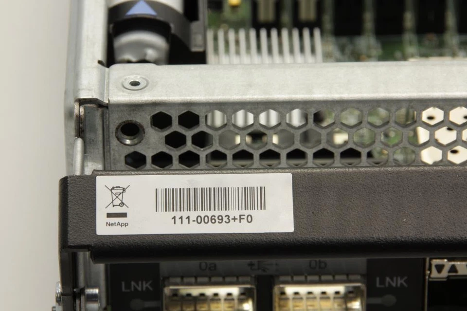 NETAPP Service Processor 111-00693 for FAS3240+FO w/ 4x2gb ram.Tested.SKU134279 - Image 4 of 4