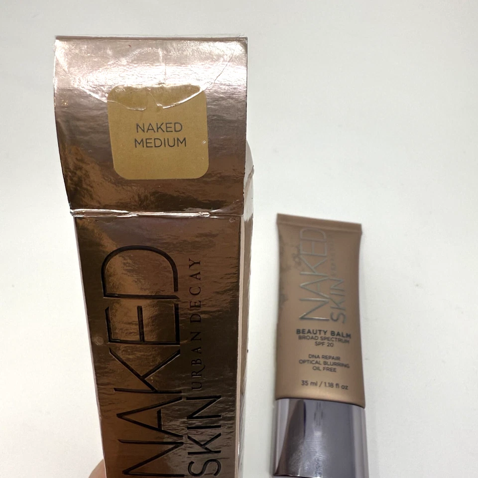 Lote de Maquillaje Urban Decay Piel Desnuda Filosofía Klorane Vichy Earth Harbor DjonDjon Foto 2 de 4