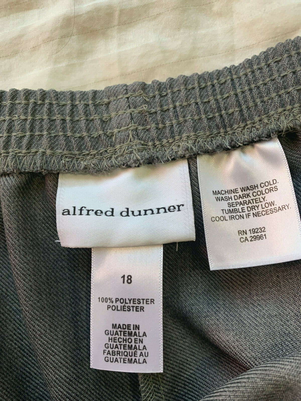 ALFRED DUNNER WOMENS PANTS SIZE 18 - image 2