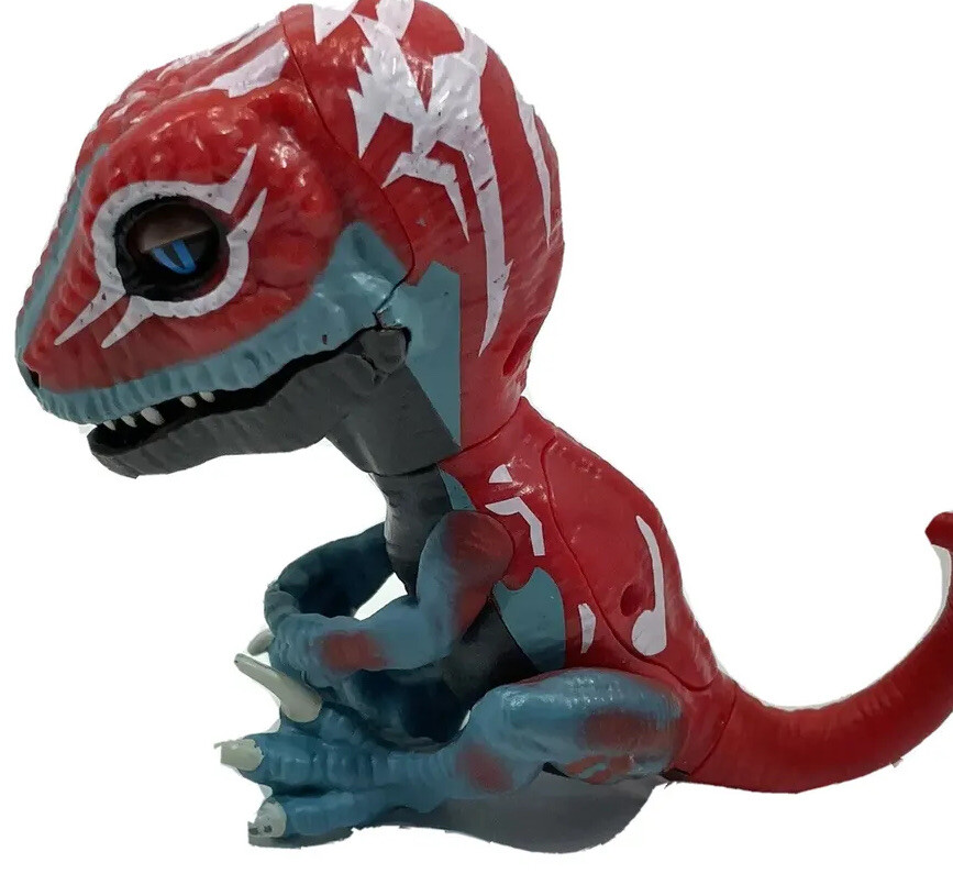 WowWee Untamed Raptor Series Fingerlings Mutant Red Blue Dinosaur