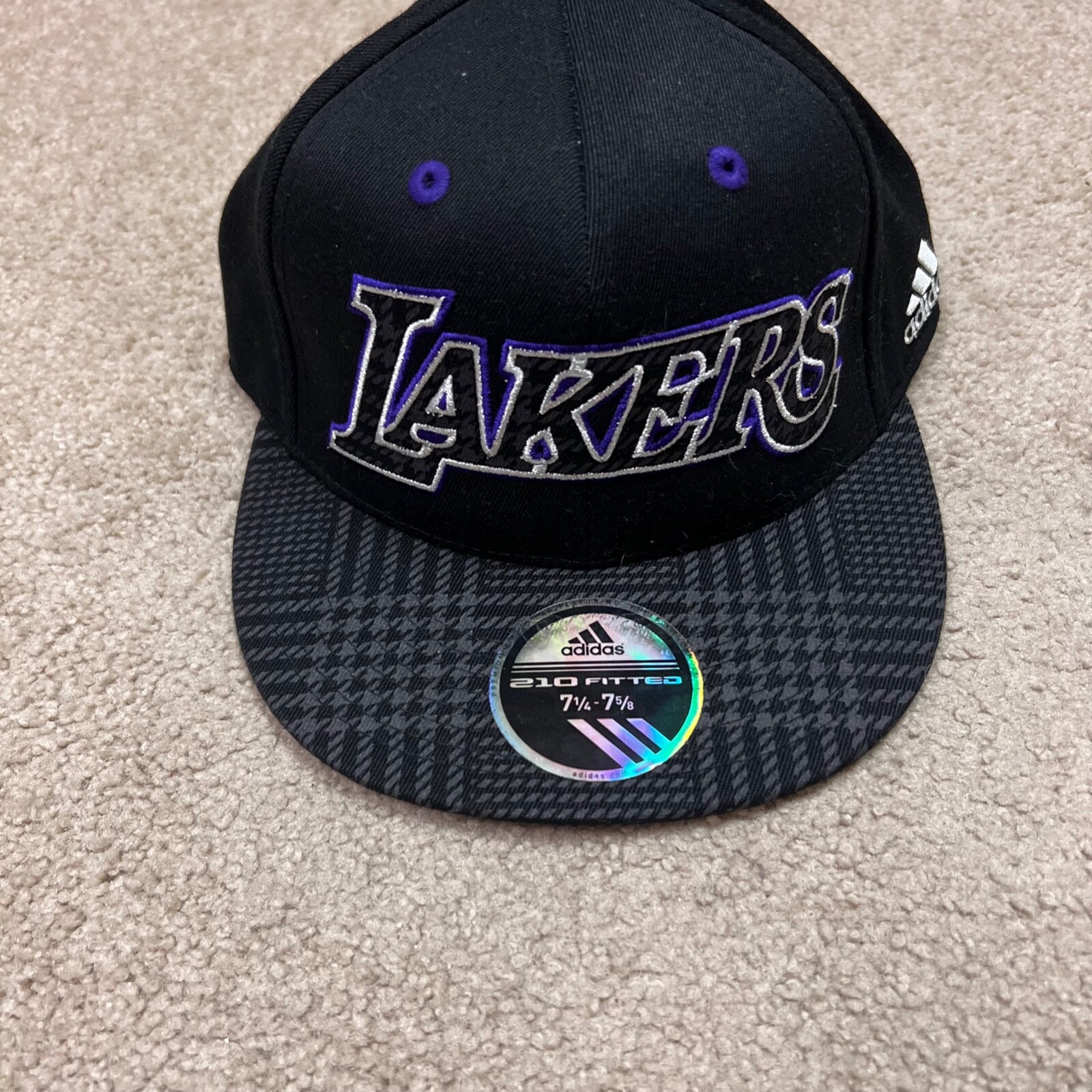 Adidas Baseball Cap Fitted Los Angeles Lakers Bla… - image 2