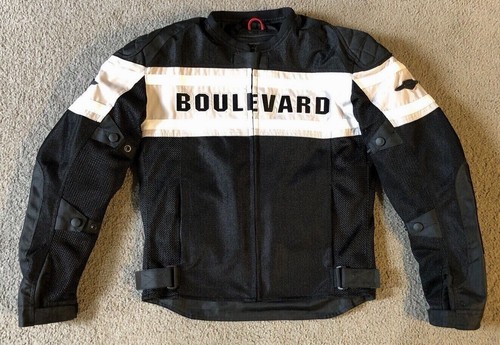 Suzuki Boulevard Men's Black Padded 