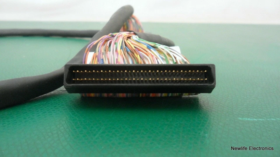 HP A7231-63039 SCSI Cable B-Channel - Image 3 of 4