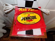 Vintage Ask For Pennzoil Safe Lubrication 12 Double Sided Plastic Flag Stringer.