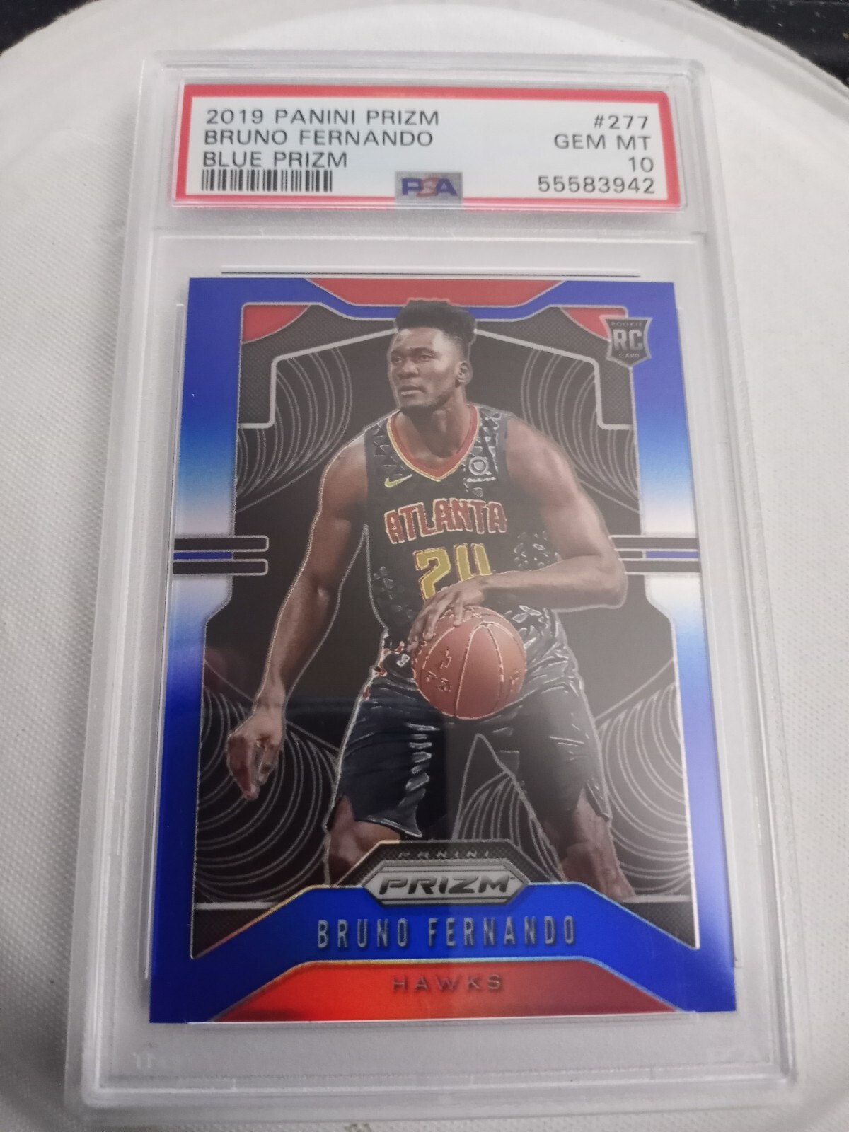 2019-20 Panini Prizm Bruno Fernando Blue Prizm Rookie RC /199 PSA 10 ATL HAWKS