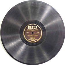 Bing Crosby & Jesters 1940 VG 78 RPM 10 in Record Decca 23975 Feudin and Fightin