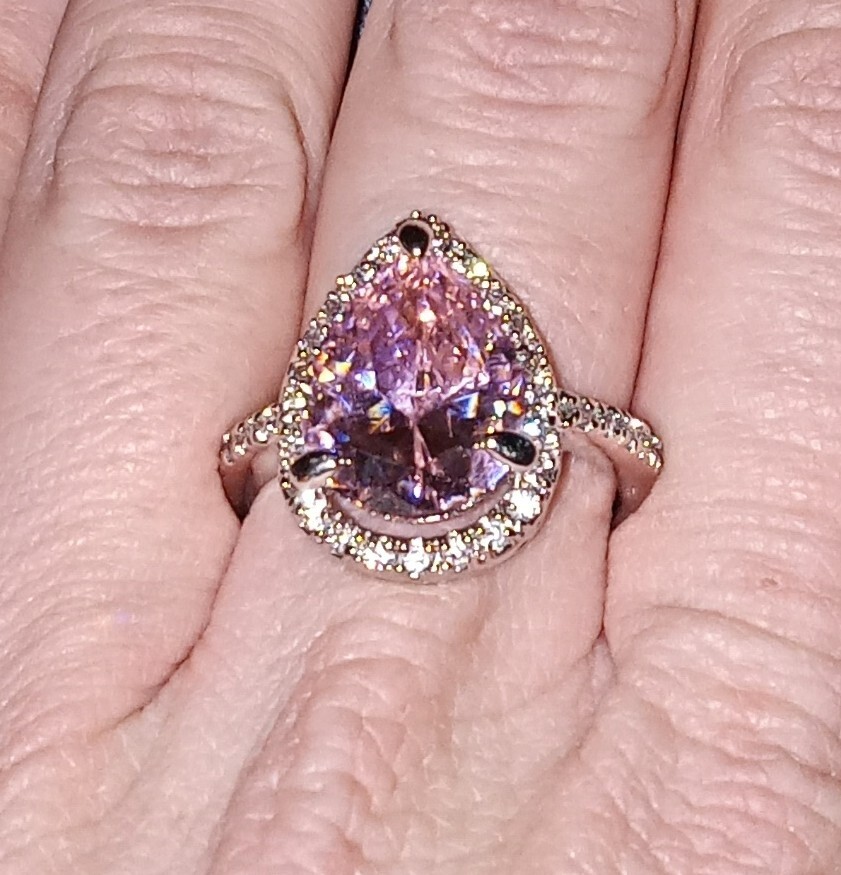 Beautiful 2.5 carat pear cut shape morganite ring with halo of diamonds