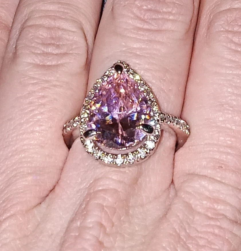 Hermoso anillo de morganita en forma de corte pera de 2,5 quilates con halo de diamantes Foto 2 de 2
