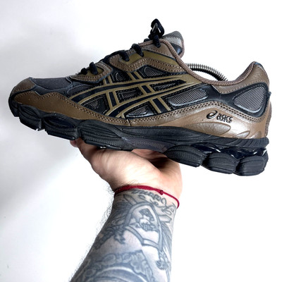 Asics GEL-NYC Dark Sepia Gr. 43,5 Herren Sneaker 1203A280-251 New Balance Style