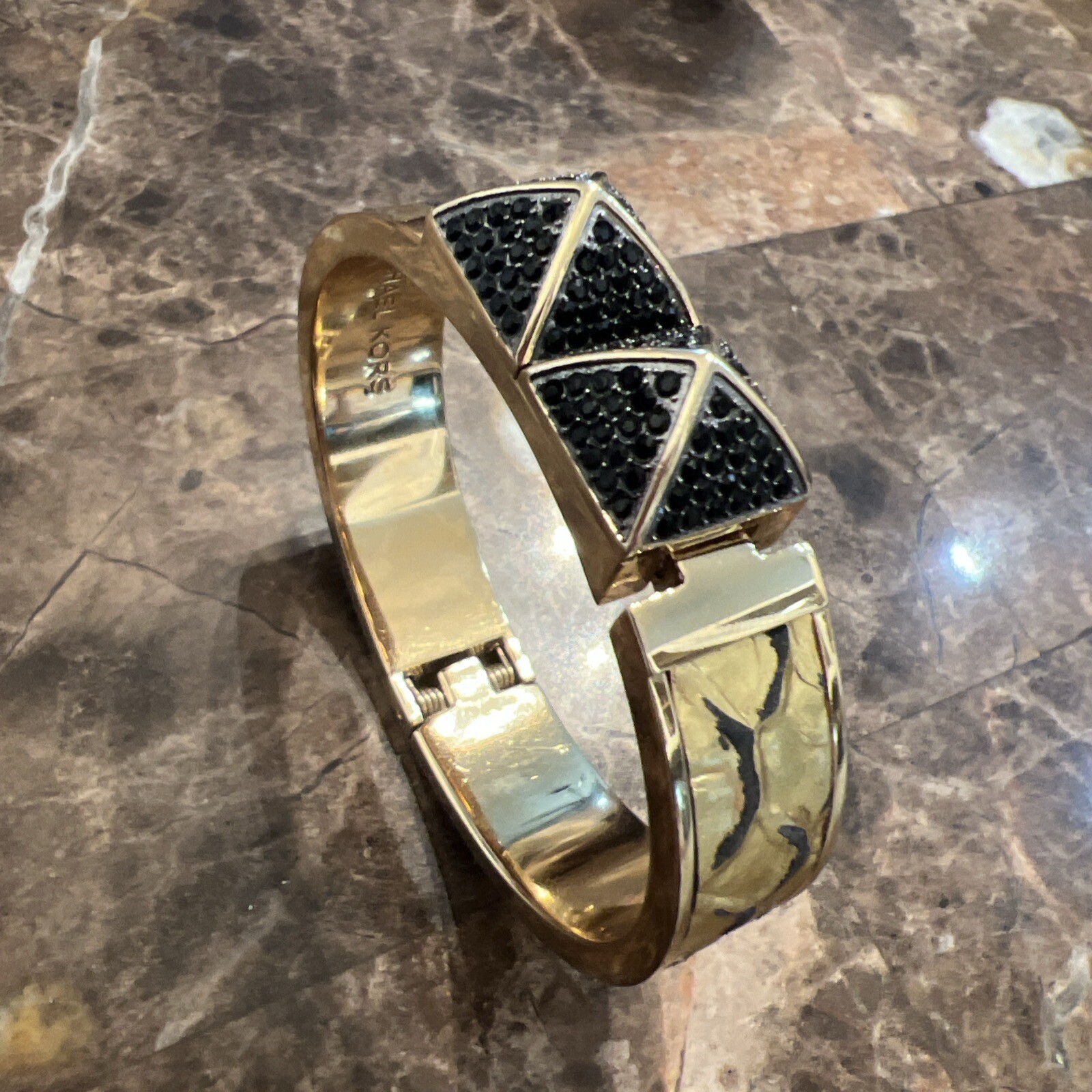 MICHAEL KORS EMBOSSED PYTHON CUFF HINGED WITH BLA… - image 12